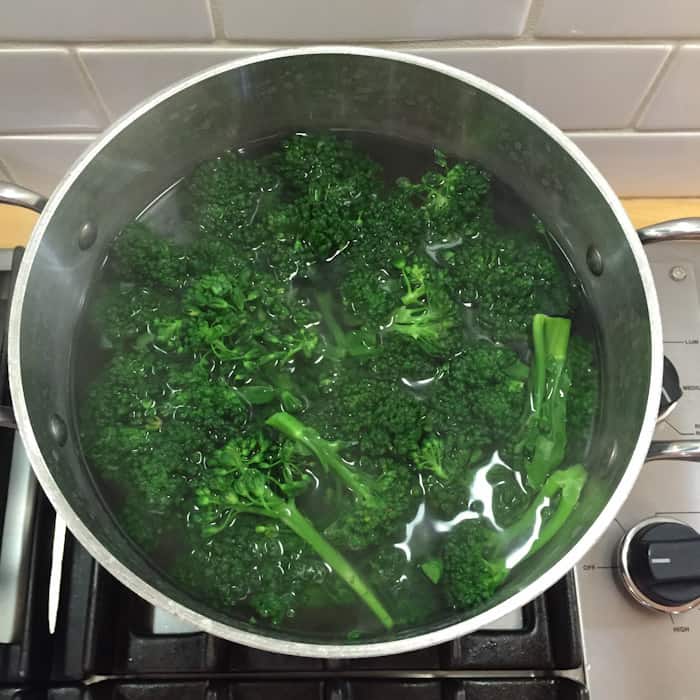 Broccolini cooking in the pasta water