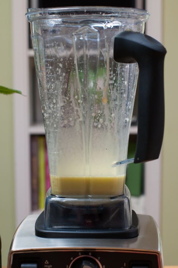 Dressing pureed in the blender