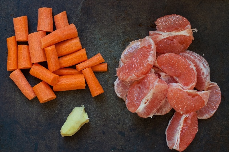 ingredients for carrot ginger grapefruit juice
