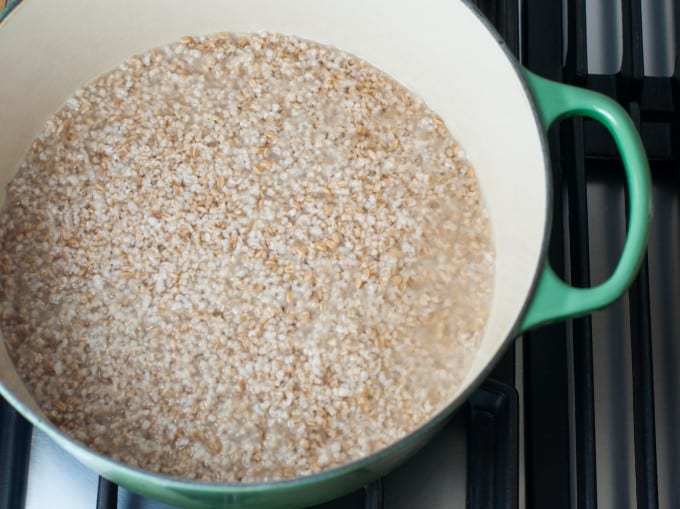 Oats in the morning in the pan