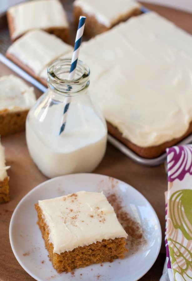 pumpkin sheet cake with cream cheese frosting4