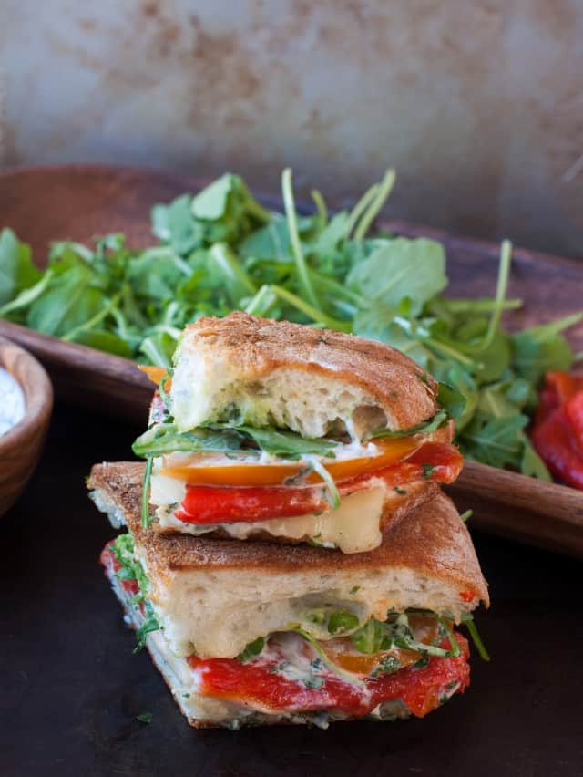 roasted red pepper panini with cilantro lime mayo3