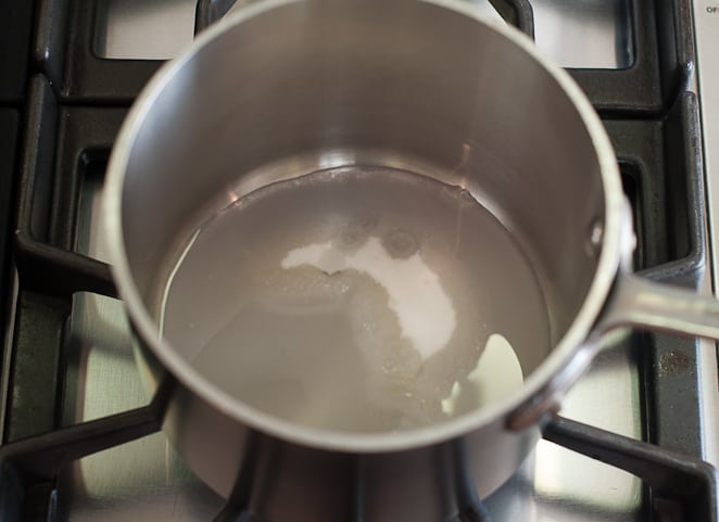 vinegar water sugar in pot