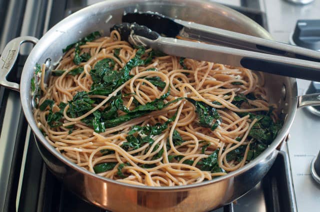 Whole wheat pasta with kale